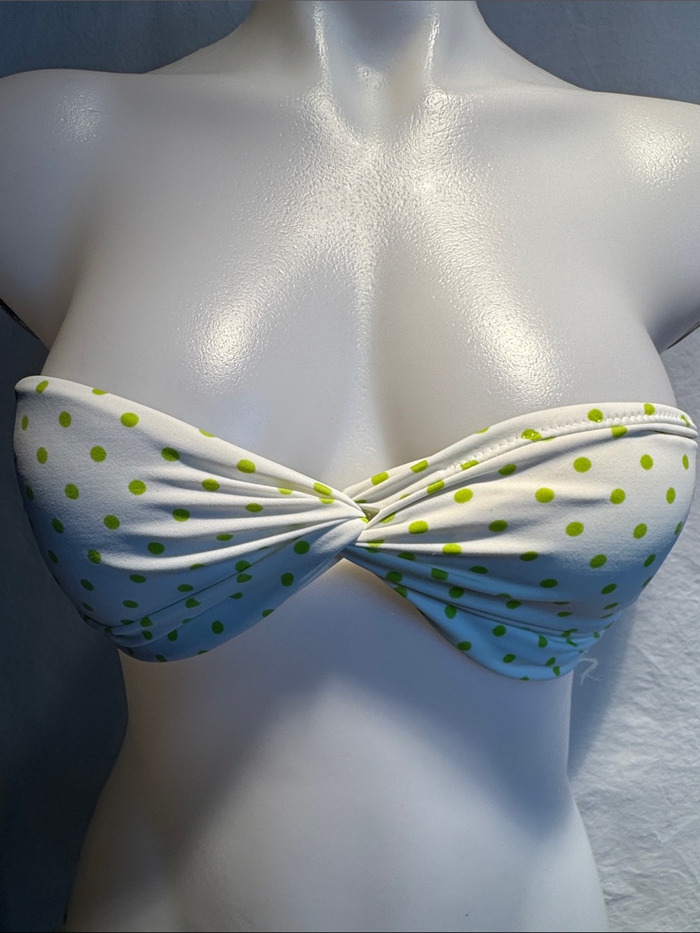 Victoria's Secret White Bandeau Bikini with Lime Polka Dots - Picture 3 of 13